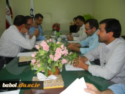 جلسه بررسی مشکلات و موانع آغاز سال تحصیلی جدید93-92
