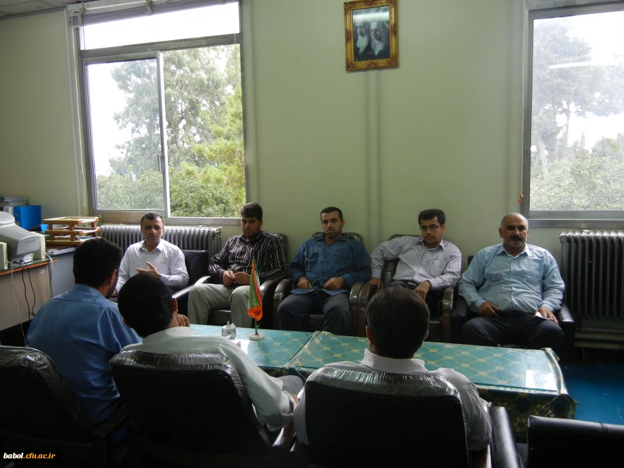 جلسه هماهنگی معاونت اداری - مالی با کارکنان مرکز
