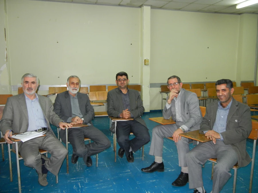 جلسه کارگروه های آموزشی مرکز