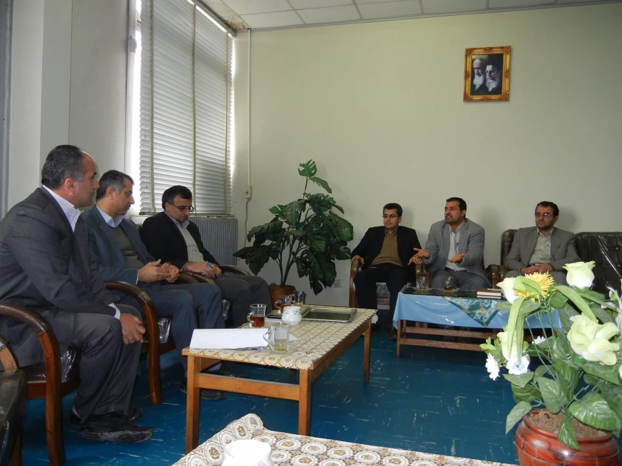 جلسه هماهنگی برای برگزاری آزمون پایان ترم