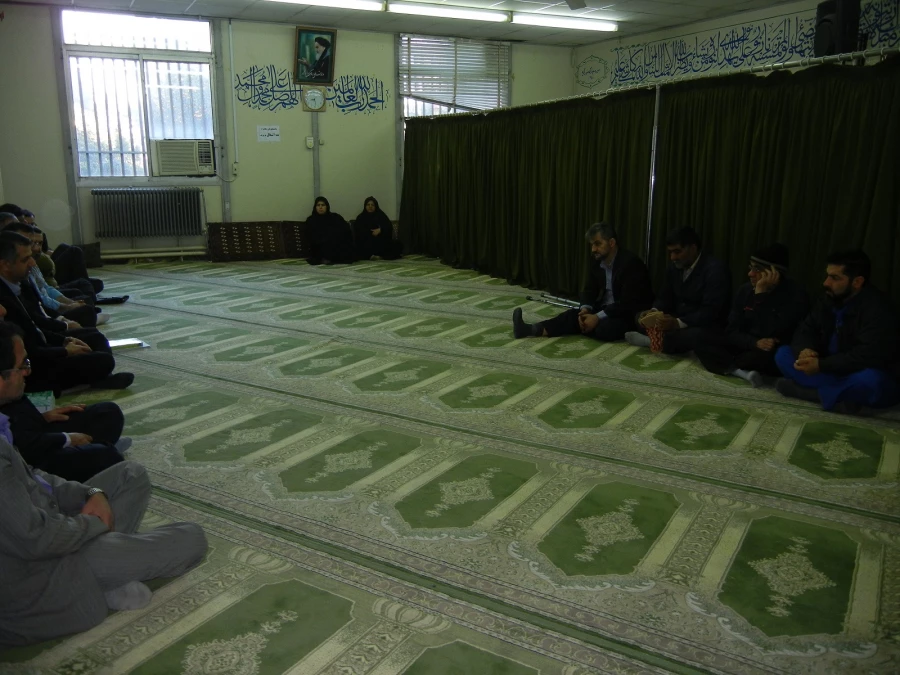 جلسه اداری مسئولین و همکاران مرکز