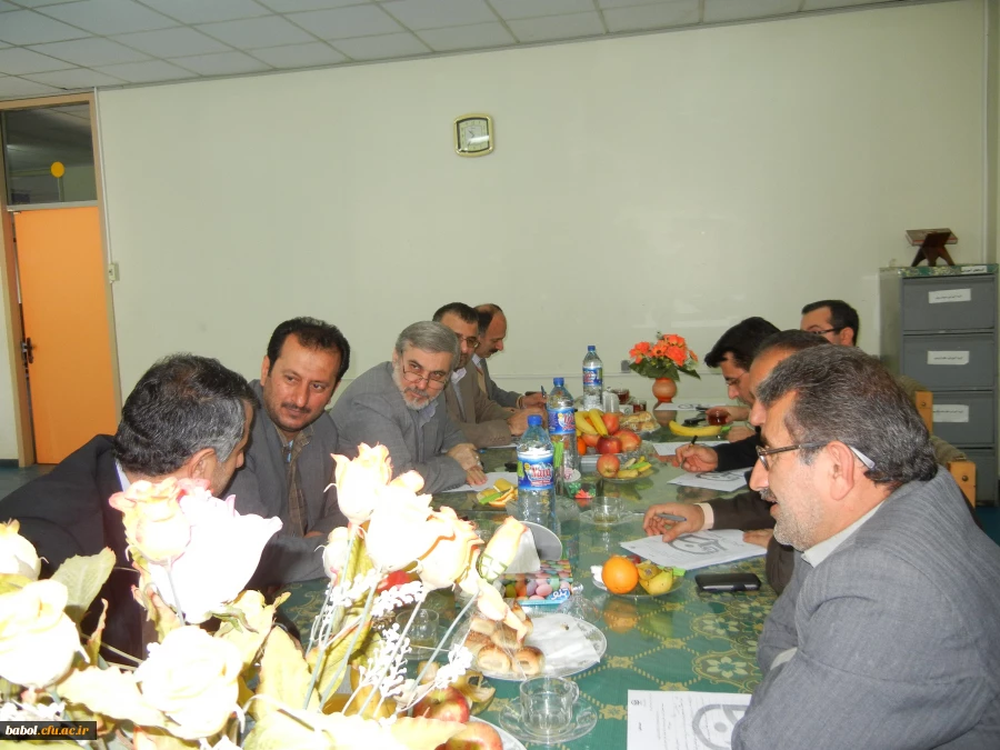 نشست معاونین اداری-مالی پردیس ها و مراکز آموزش عالی استان مازندران