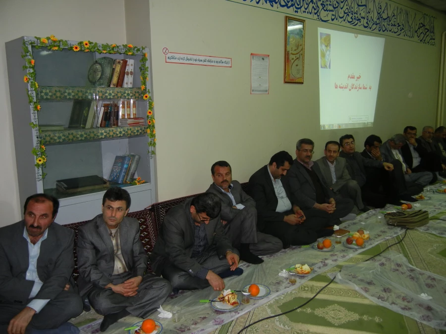 جلسه مجمع عمومی مدرسان مرکز