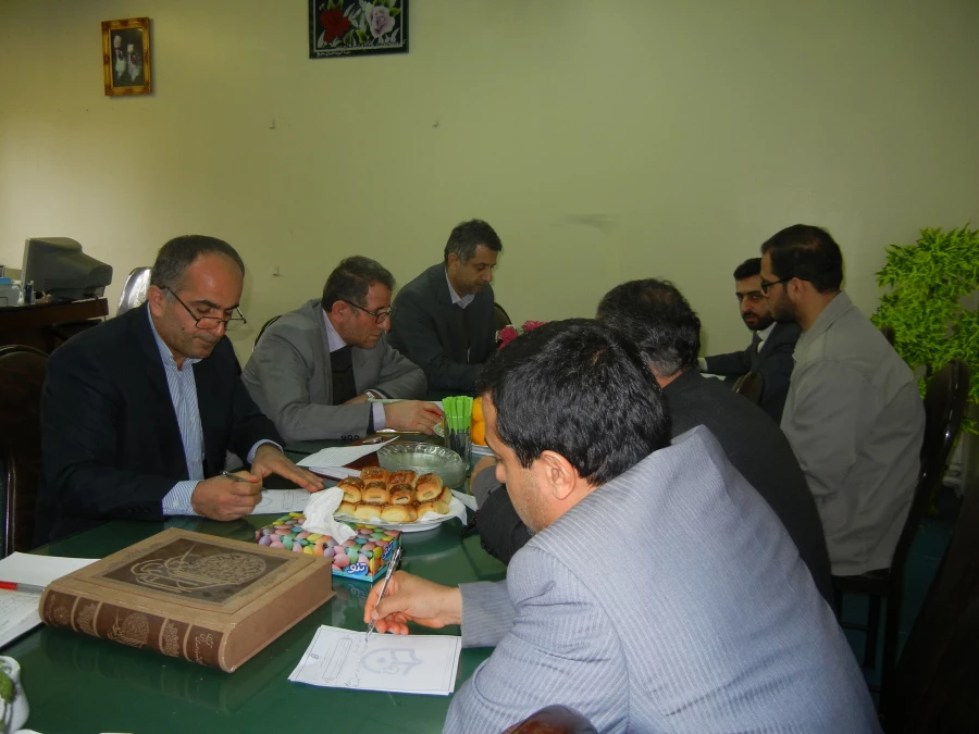 جلسه کمیته فرهنگی- دانشجویی