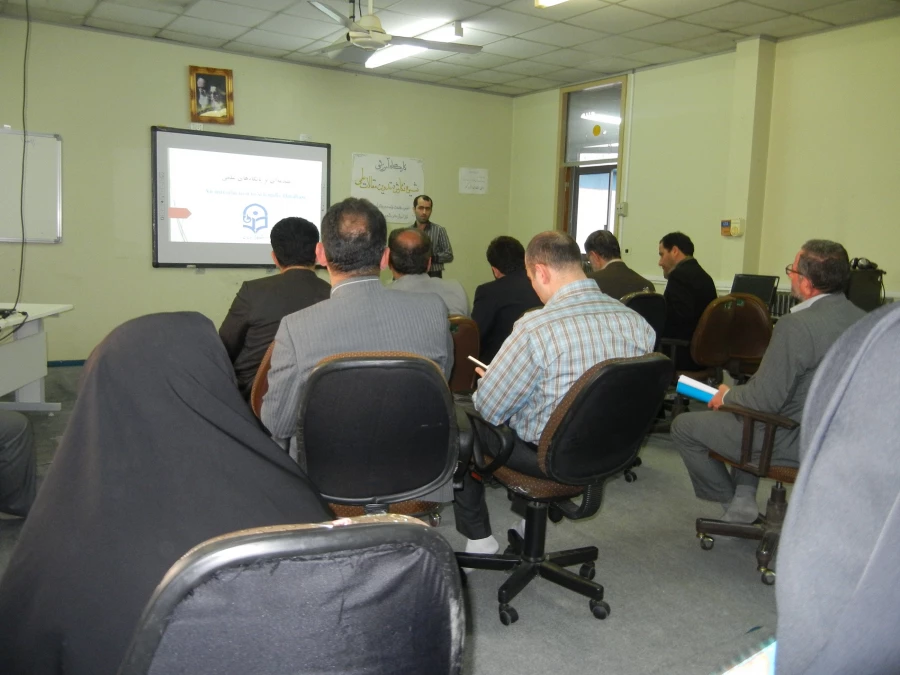 جلسه مدیران محترم گروههای آموزشی استان