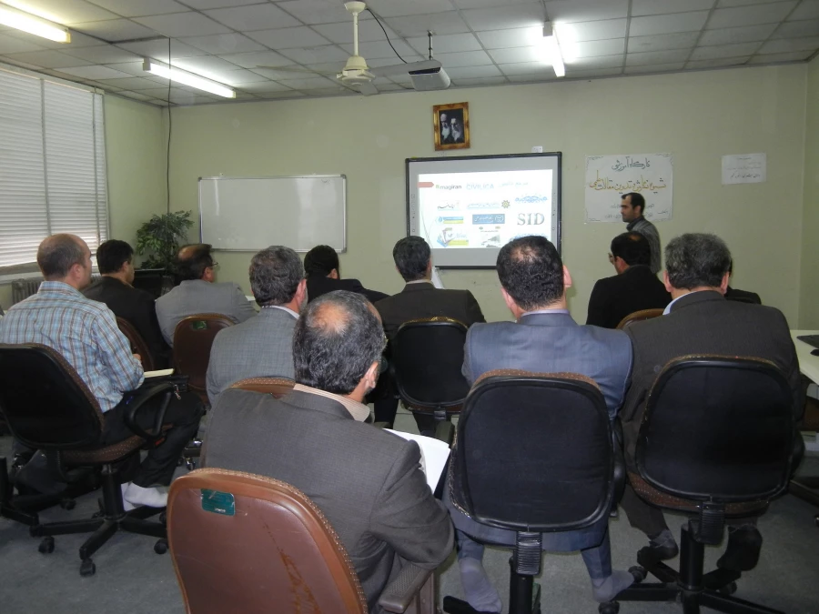 جلسه مدیران محترم گروههای آموزشی استان