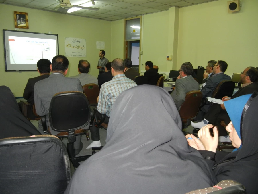 جلسه مدیران محترم گروههای آموزشی استان