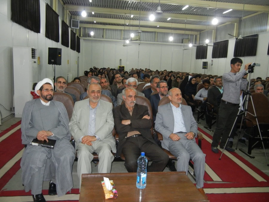 برگزاری مراسم ویژه هفته آموزش و تکریم از مقام معلم