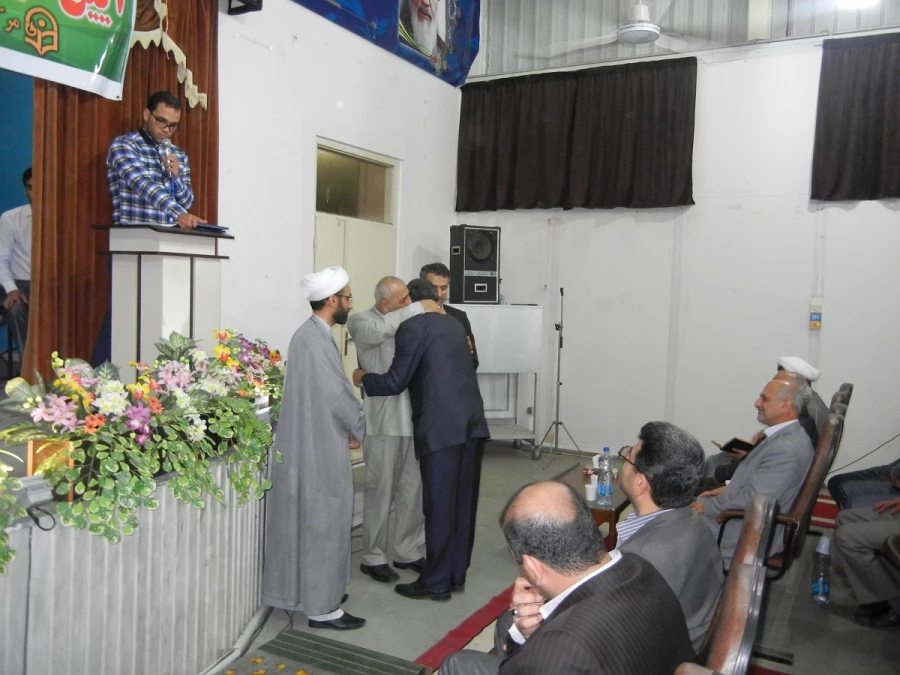 برگزاری مراسم ویژه هفته آموزش و تکریم از مقام معلم