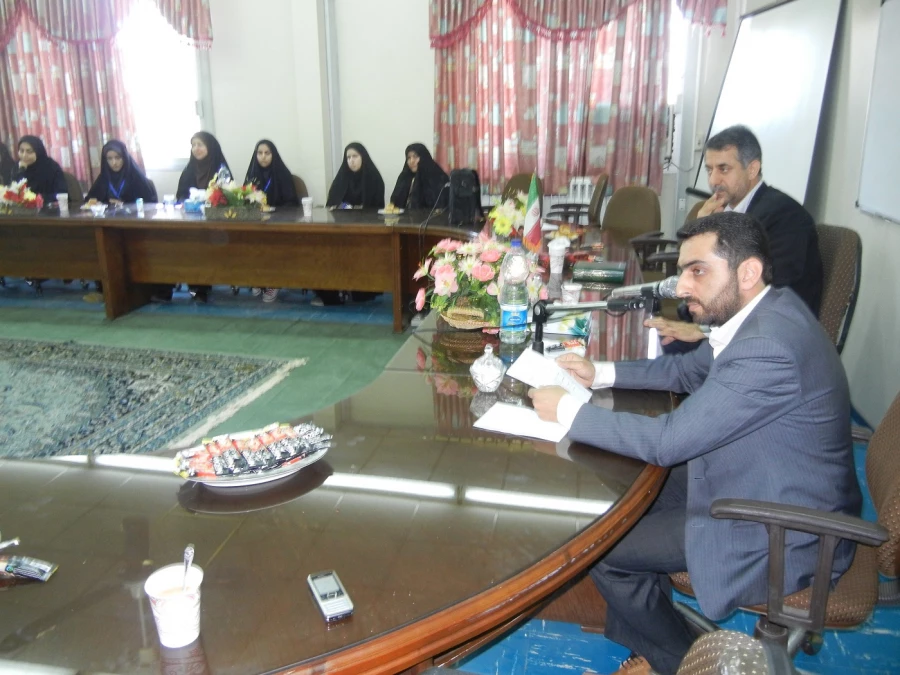 تصاویر بیست و چهارمین دوره جشنواره  علمی ـ ادبی ( مرحله استانی )