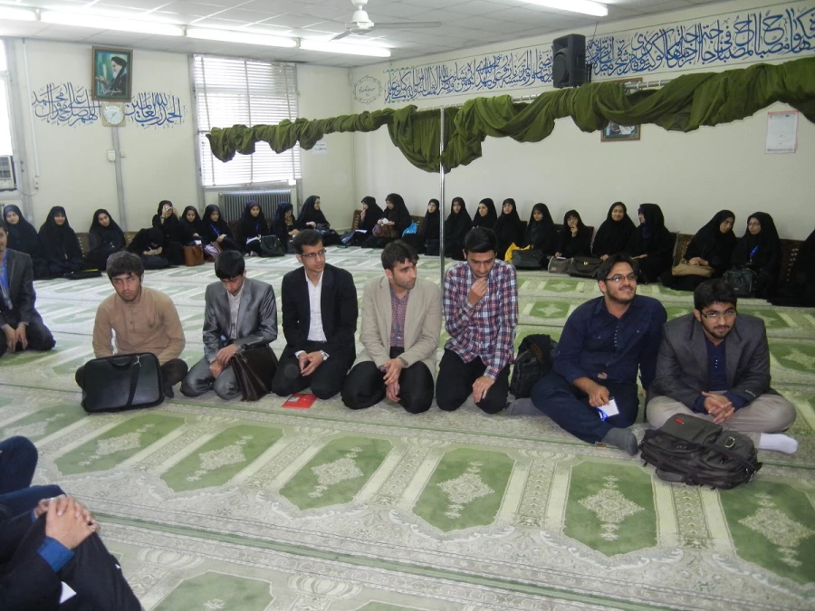 تصاویر بیست و چهارمین دوره جشنواره  علمی ـ ادبی ( مرحله استانی )