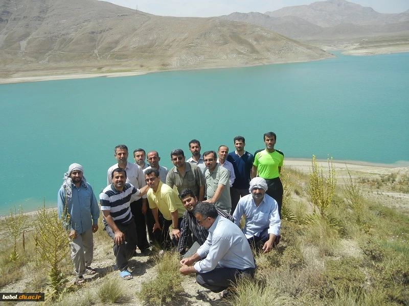 سفراساتید و کارکنان به منطقه لاریجان