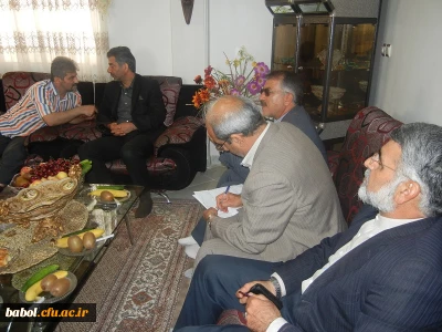 بازگشت غرورآفرین مردان و زنان آزاده‏ ای که پس از تحمل سال‏ ها شکنجه و دوری از عزیزان به شرف افتخار آزادگی نائل شدند،  گرامی می داریم.