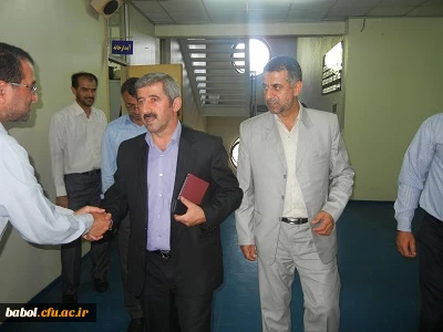 حضور سرپرست محترم ارزیابی و عملکرد دانشگاه فرهنگیان آقای دکتر کیانی در مرکز و بازدید از بخش های مختلف