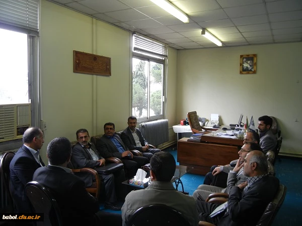 جلسه هم اندیشی پردیس رؤسا، معاونین و کارشناسان پردیس و مراکز آموزش عالی دانشگاه فرهنگیان مازندران(93/07/29)
