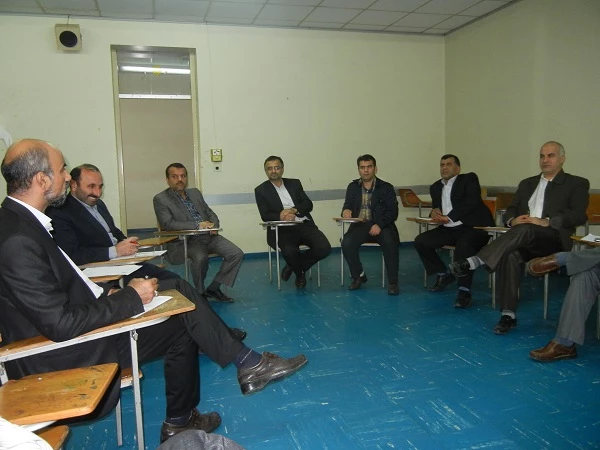 جلسه مجمع عمومی مدرسان و کارگروه های آموزشی مرکز