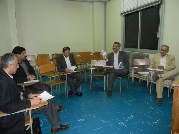 جلسه مجمع عمومی مدرسان و کارگروه های آموزشی مرکز