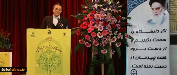 دکتر مهر محمدی:معلم باید عنصری متعلق به جامعه دانایی محور باشد.