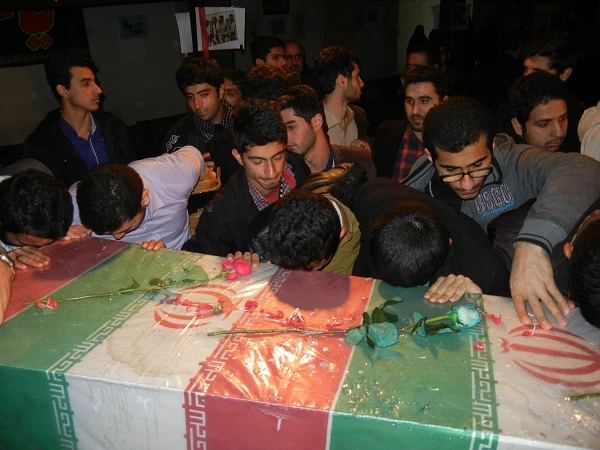 وداع با شهدای گمنام(یلدای عاشقی)