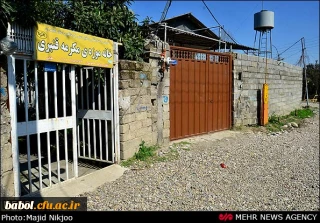 بازدید از موزه بانو مکرمه قنبری (نقاش بی سوادی که به شهرت جهانی رسید.)