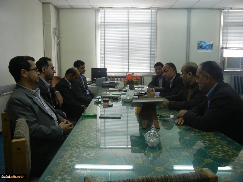 جلسه گروه زبان و ادبیات فارسی