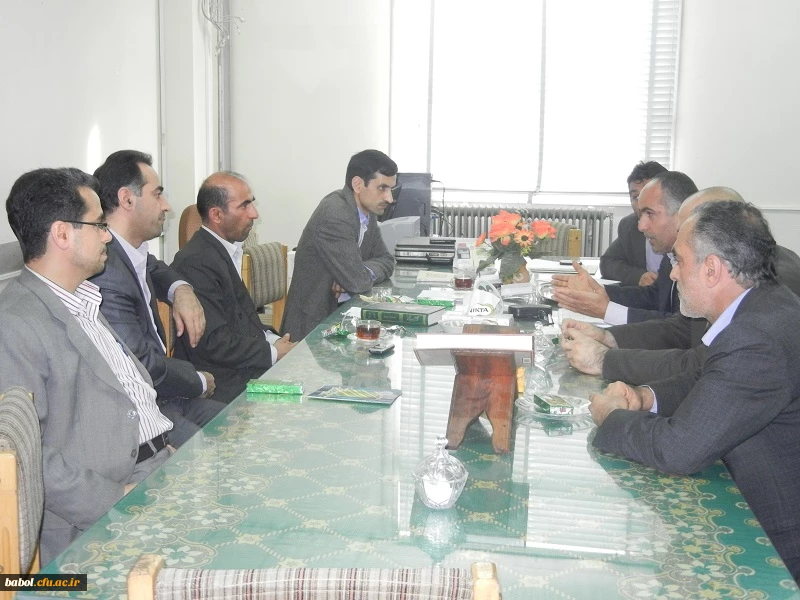 جلسه گروه زبان و ادبیات فارسی