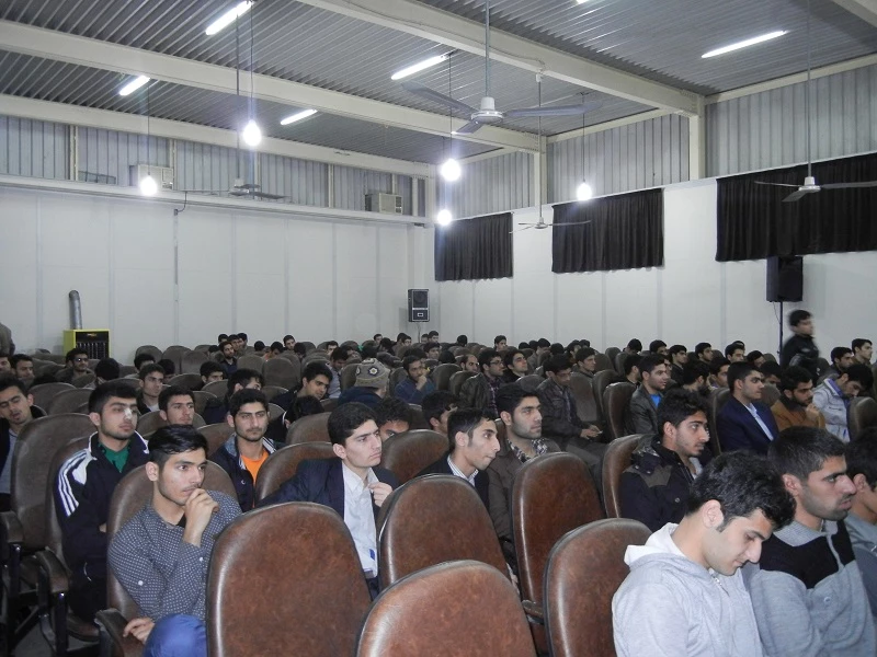 اکران فیلم خیر و شر در سالن علامه سعیدالعلمای مازندرانی