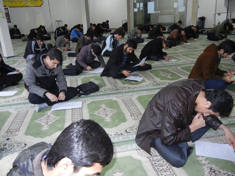 مرحله مقدماتی آزمون کتبی جشنواره علمی ادبی