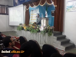 آیین گرامی داشت هفته معلم و تجلیل از دانشجویان برتر علمی