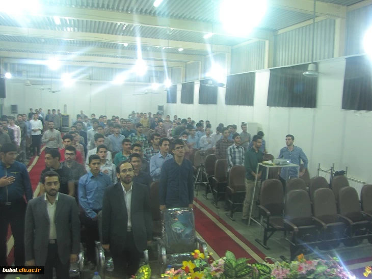 کرسی آزاد اندیشی با سخنرانی دکتر مصطفی  سمعیی نسب عضو هیئت علمی دانشگاه