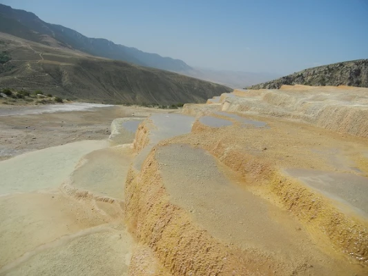 اردوی  مسئولین و همکاران مرکز به چشمه باداب سورت کیاسر ساری زیباترین چشمه جهان