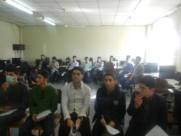 جشنواره الگوهای برتر تدریس دانشجویان مرکز