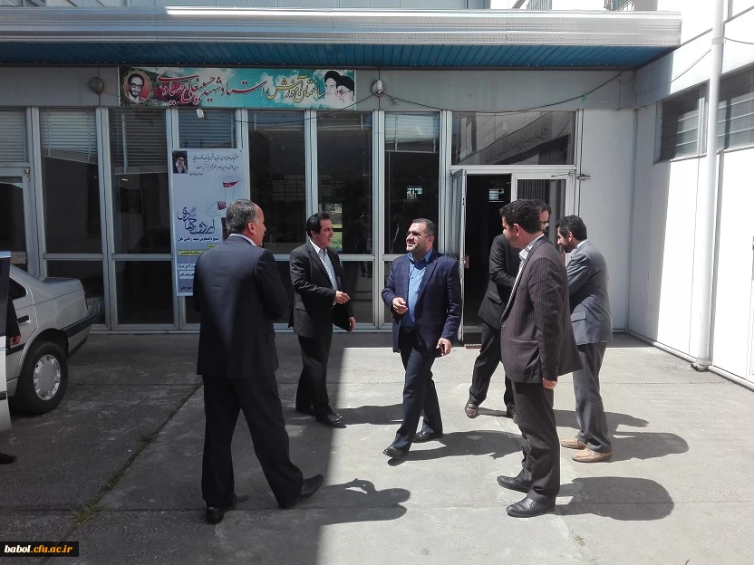 دعوت سرپرست مرکز آقای دکتر علی محمدی از مدیر اداره آموزش و پرورش شهرستان بابل آقای احمدی و دیدار وی از مرکز