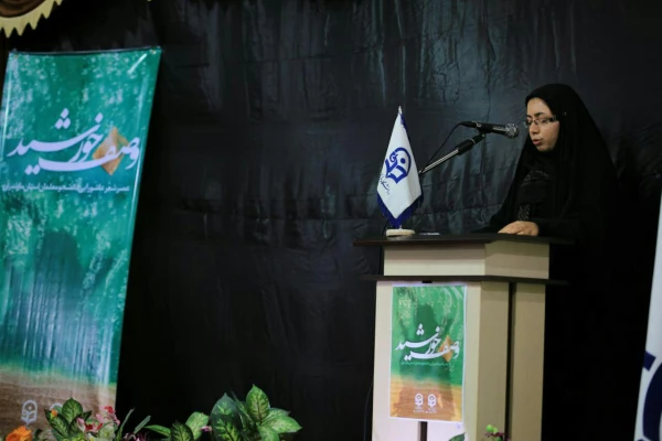 همایش عصرشعرآیینی"وصف خورشید"ویژه دانشجومعلمان استان مازندران