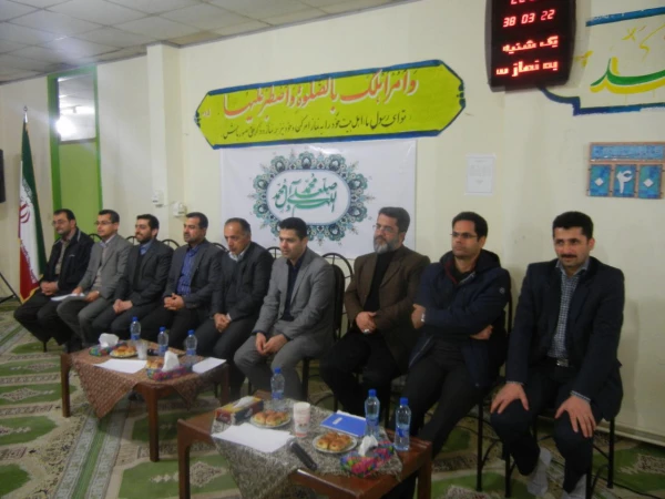 جلسه پرسش و پاسخ  دانشجویان با مسئولین پردیس و مرکز