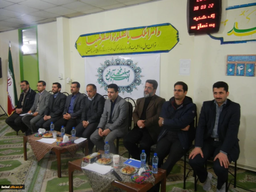 جلسه پرسش و پاسخ  دانشجویان با مسئولین پردیس و مرکز