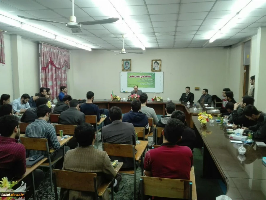 ‎برگزاری کارگاه دغدغه های انسان معاصر با سخنرانی دکتر حسین نژاد توسط کانون مشاوره و بهداشت روان مرکز