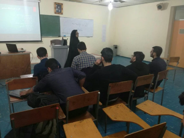 کارگاه  آموزشی"آیین نگارش مقالات علمی وادبی"(جلسه ی دوم )ویژه ی دانشجویان رشته ی زبان و ادبیات فارسی