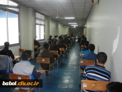برگزاری امتحانات نیمسال اول تحصیلی 96-95 دانشجویان در طبقه دوم ساختمان آموزشی شهید صیادی مرکز