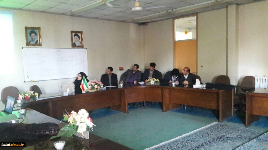 جلسه دفاع دانشجویان رشته زبان و ادبیات فارسی در درس کارورزی1