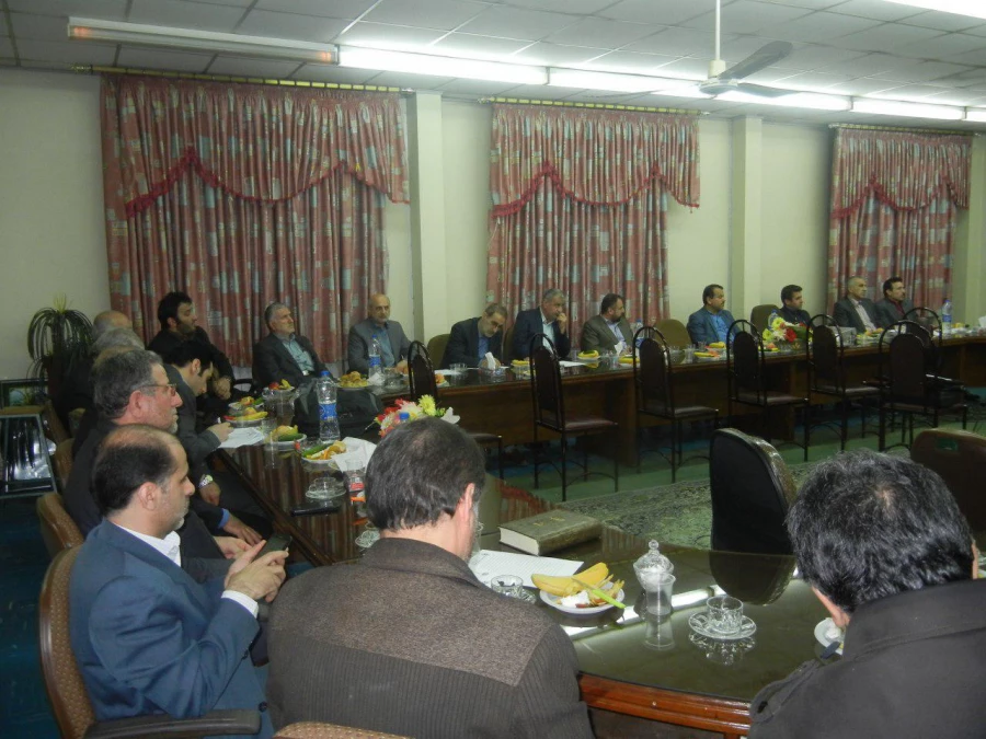 مجمع عمومی مدرسان محترم مرکز