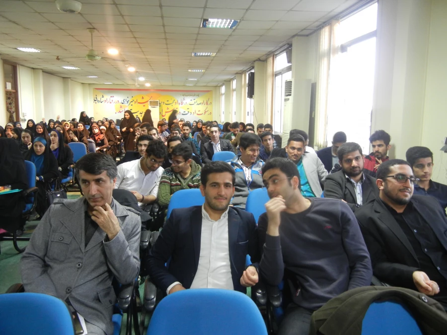 آیین گرامیداشت و  تجلیل از دانشجویان برتر دانشگاه فرهنگیان استان مازندران در مرکز حضرت فاطمه الزهرا(س) قائمشهر