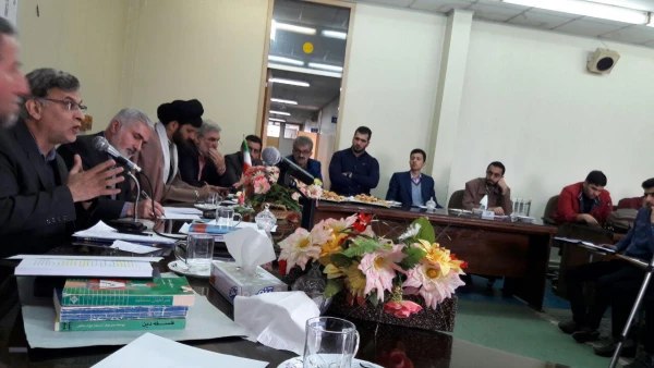 سلسه جلسات کرسی های آزاداندیشی باموضوع:پلورالیسم دینی(کثرت گرایی دینی)