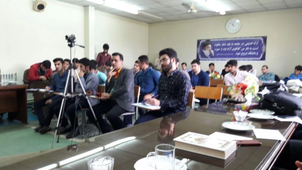 سلسه جلسات کرسی های آزاداندیشی باموضوع:پلورالیسم دینی(کثرت گرایی دینی)