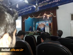 مناظره سیاسی در مرکز