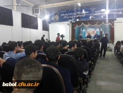 مناظره سیاسی در مرکز