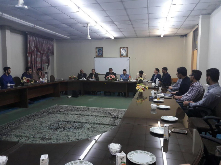 جلسه ی شورای صنفی مرکز با مسولین استانی و  مرکز به همراه نمایندگان خوابگاه های دانشجویی