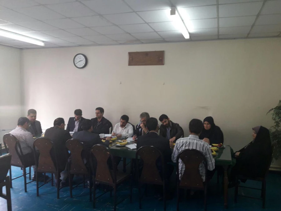 جلسه عمومی  و شورای هیات رئیسه باحضور کلیه همکاران