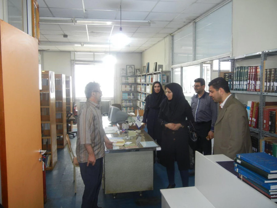 بازدید نماینده نظارت و ارزیابی وزارت علوم از مرکز