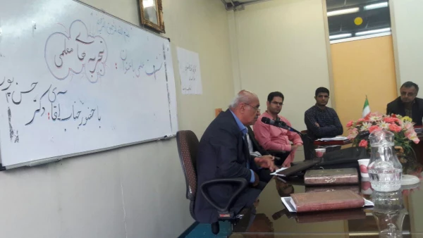 نشست علمی با عنوان تجربه های معلمی در آموزش ریاضی با حضور دکتر سیداحمد  حسن پور